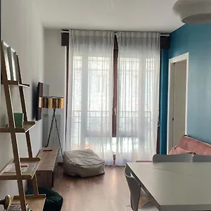 https://bocconi-1-bdr-with-style.italymilanhotels.net